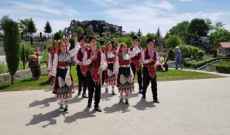 Bulgria e Romnia na Temporada das Rosas Damascenas